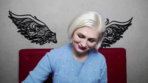 OliviaHorst online show from 02-08-25, 03:21