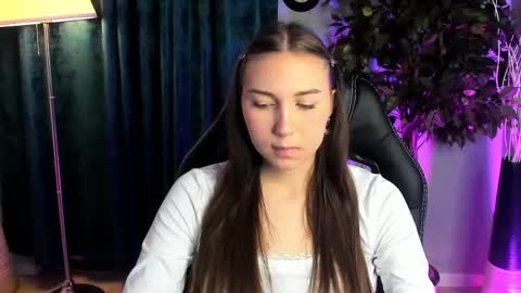 olivialangs online show from 03-20-26, 11:15