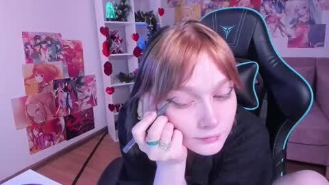 OliviaLaurens online show from 12-16-25, 02:44