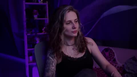 Liv online show from 09-17-25, 05:42