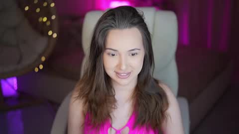 Olivia online show from 04-21-26, 07:06