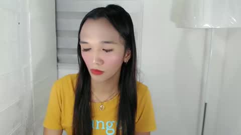 Snapshot of olivianiczxasshieerrraa6 chatting on 03-09-25, 02:50 NICOLE online show from 03-09-25, 02:50