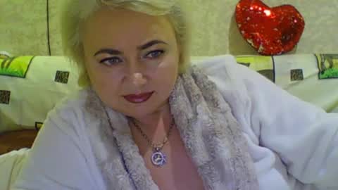 Snapshot of oliviaparadise chatting on 12-02-24, 09:35 oliviaparadise online show from 12-02-24, 09:35