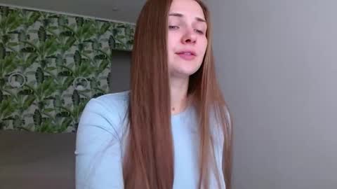 Olivia online show from 10-02-25, 04:30