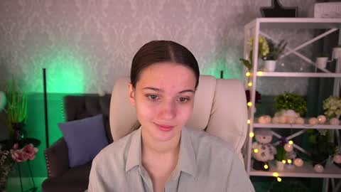 Olivia online show from 01-18-25, 07:17