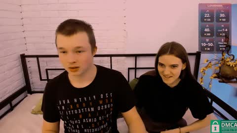 Olli and Stiw online show from 12-04-24, 06:55