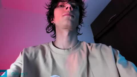     online show from 02-25-25, 02:58