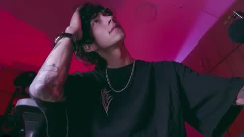     online show from 10-29-25, 11:50