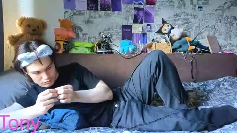 Tony online show from 04-01-26, 10:16