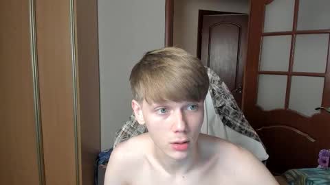 Oliver and Mira online show from 01-05-26, 07:50