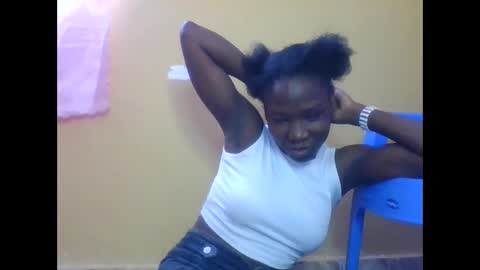 Snapshot of olwami3 chatting on 10-22-25, 09:53 olwami3 online show from 10-22-25, 09:53