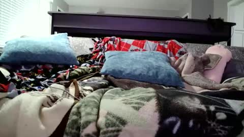 Snapshot of omarluvins chatting on 03-06-26, 02:02 Omar online show from 03-06-26, 02:02