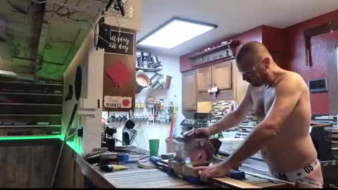 Norm online show from 02-08-25, 11:02