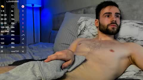 Snapshot of omgronnyy chatting on 02-12-25, 03:29 Mark  cut  7.5 inches online show from 02-12-25, 03:29