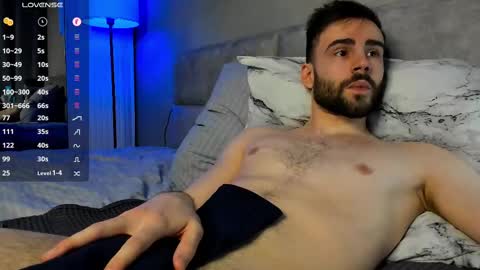 Snapshot of omgronnyy chatting on 03-10-25, 03:45 Mark  cut  7.5 inches online show from 03-10-25, 03:45