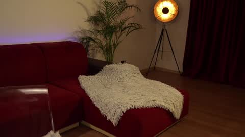    or    online show from 01-13-25, 09:52