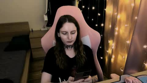 on_yxxx online show from 10-04-25, 08:51