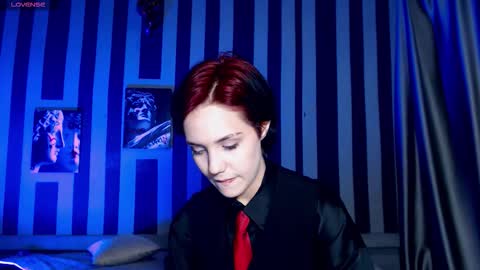 Snapshot of onaloon chatting on 09-24-25, 01:31 onaloon online show from 09-24-25, 01:31