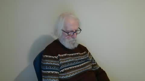 Somewhere over the rainbow online show from 02-01-25, 04:11