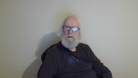 Somewhere over the rainbow online show from 02-28-25, 09:23