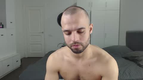 onebestlover online show from 02-12-25, 05:48