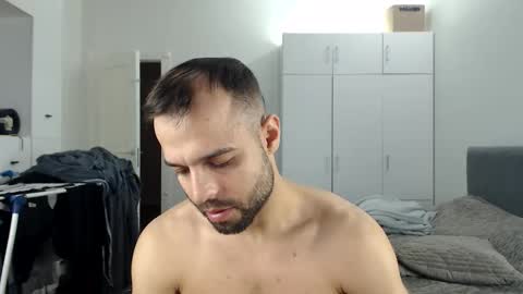 onebestlover online show from 12-02-25, 10:09