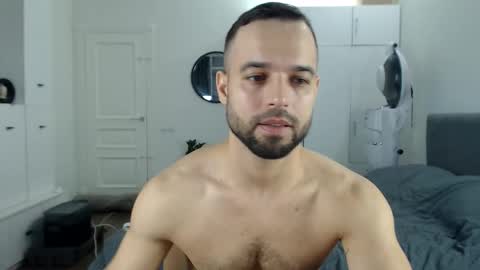 onebestlover online show from 12-20-25, 07:37