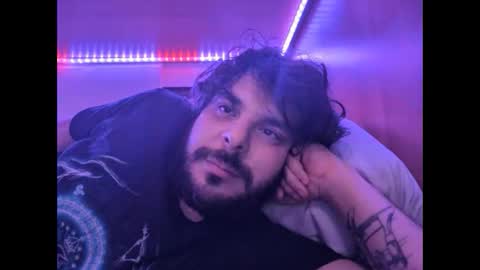 onecrew1 online show from 09-16-25, 05:36