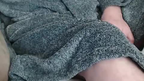 Snapshot of onehanglow chatting on 02-20-25, 04:14 Butch online show from 02-20-25, 04:14