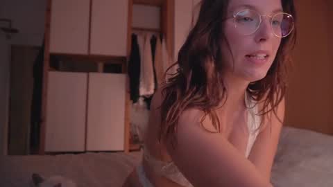 Ariel online show from 12-30-24, 09:29