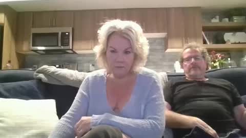 Snapshot of oneoften1000 chatting on 12-21-24, 04:19 couple mature milf bigboobs curvy mommydaddy online show from 12-21-24, 04:19