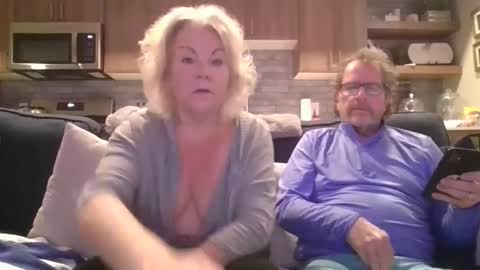 Snapshot of oneoften1000 chatting on 01-14-25, 05:01 couple mature milf bigboobs curvy mommydaddy online show from 01-14-25, 05:01