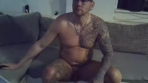 Snapshot of onepussycock chatting on 01-09-26, 07:00 .....mICha..... online show from 01-09-26, 07:00