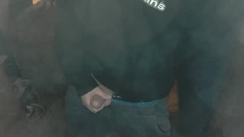 Snapshot of onerknees chatting on 09-20-25, 09:10 onerknees online show from 09-20-25, 09:10