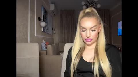 onesweet_baby online show from 02-03-25, 06:07