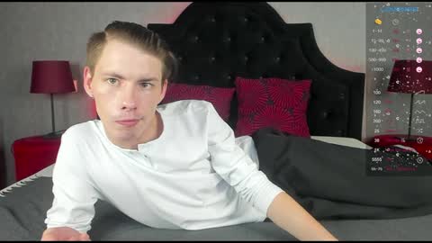 Snapshot of only_eric chatting on 02-04-25, 04:39 Erick  online show from 02-04-25, 04:39