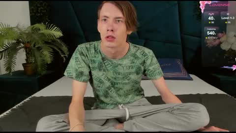 Snapshot of only_eric chatting on 02-21-25, 09:22 Erick  online show from 02-21-25, 09:22