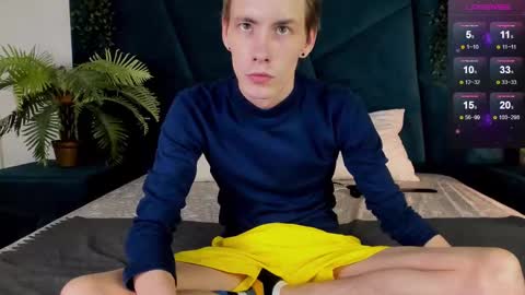 Snapshot of only_eric chatting on 03-09-25, 10:30 Erick  online show from 03-09-25, 10:30