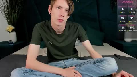 Snapshot of only_eric chatting on 10-02-25, 07:59 Erick  online show from 10-02-25, 07:59