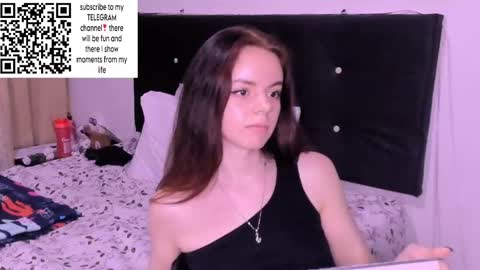 Snapshot of only_sarah1 chatting on 12-06-24, 01:18 only_sarah1 online show from 12-06-24, 01:18