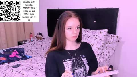 Snapshot of only_sarah1 chatting on 12-12-24, 02:26 only_sarah1 online show from 12-12-24, 02:26