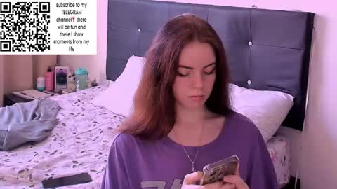 Snapshot of only_sarah1 chatting on 01-06-25, 09:43 only_sarah1 online show from 01-06-25, 09:43