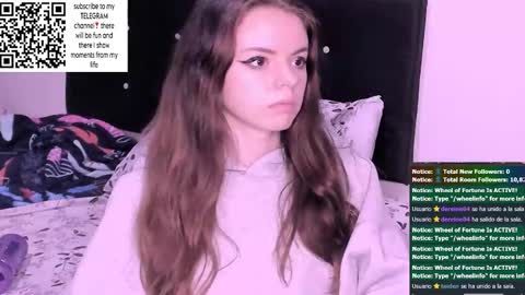 Snapshot of only_sarah1 chatting on 02-07-25, 12:20 only_sarah1 online show from 02-07-25, 12:20