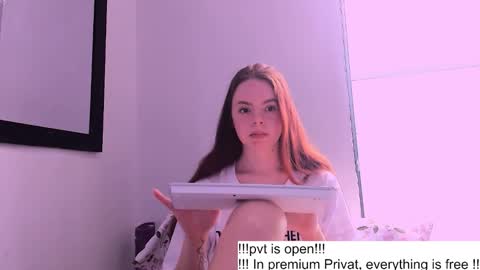 Snapshot of only_sarah1 chatting on 10-17-25, 10:23 only_sarah1 online show from 10-17-25, 10:23