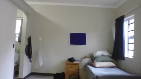 For me to know online show from 10-17-25, 06:16