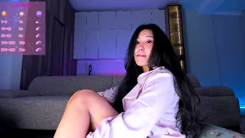 Snapshot of onlycatsss chatting on 03-07-25, 02:34 Amelia online show from 03-07-25, 02:34