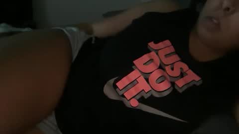 onlyinurdreams00 online show from 12-02-25, 03:56