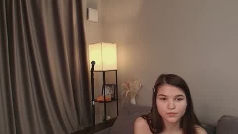 Kira online show from 09-21-25, 04:19