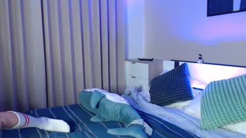 Snapshot of onlylilypeach chatting on 06-05-26, 11:54 Lily Peach - online show from 06-05-26, 11:54