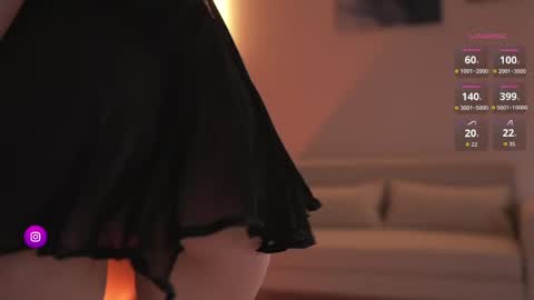 Snapshot of onlynora chatting on 05-31-26, 03:30 OnlyNora online show from 05-31-26, 03:30